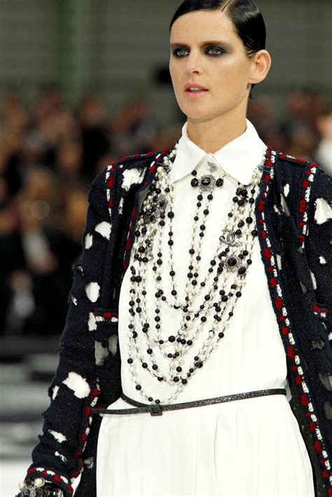 chanel 2011 spring|chanel runway 2011.